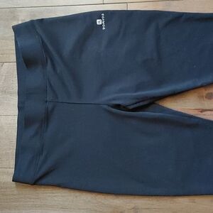 Domyos Capri Leggings black size M‎